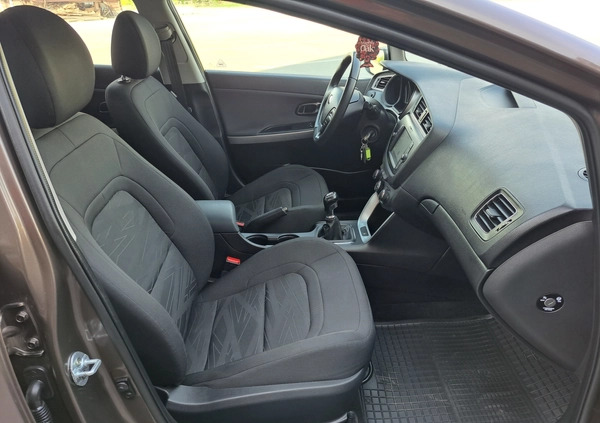 Kia Ceed cena 44800 przebieg: 42000, rok produkcji 2018 z Kłobuck małe 254